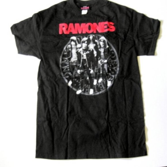 Ramones Red Logo Punk Rock New T-shirt (L) - Picture 2 of 2